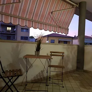 Cozy Verona , Sommacampagna Italia